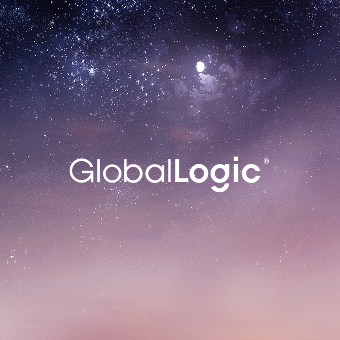 Logo Global Logic na tle gwieździstego nieboskłonu